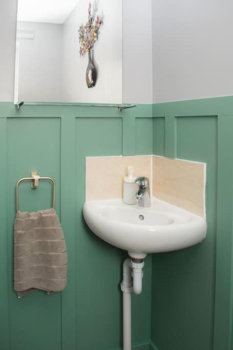 Vila Comfy Modern 3Br Semi Detached 400Mb Wifi Free Double Parking Newcastle upon Tyne Exteriér fotografie