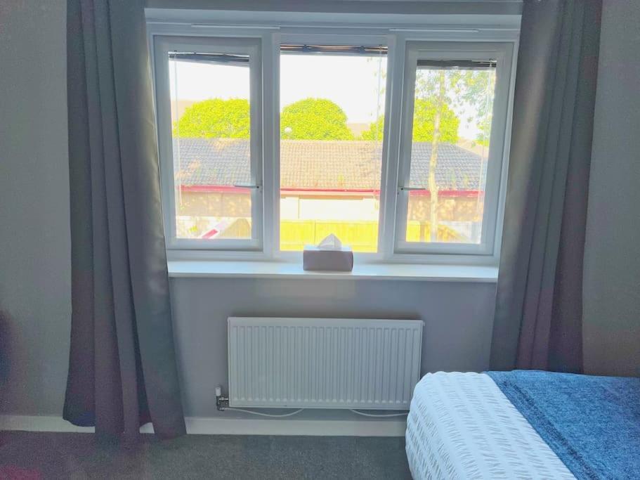 Vila Comfy Modern 3Br Semi Detached 400Mb Wifi Free Double Parking Newcastle upon Tyne Exteriér fotografie